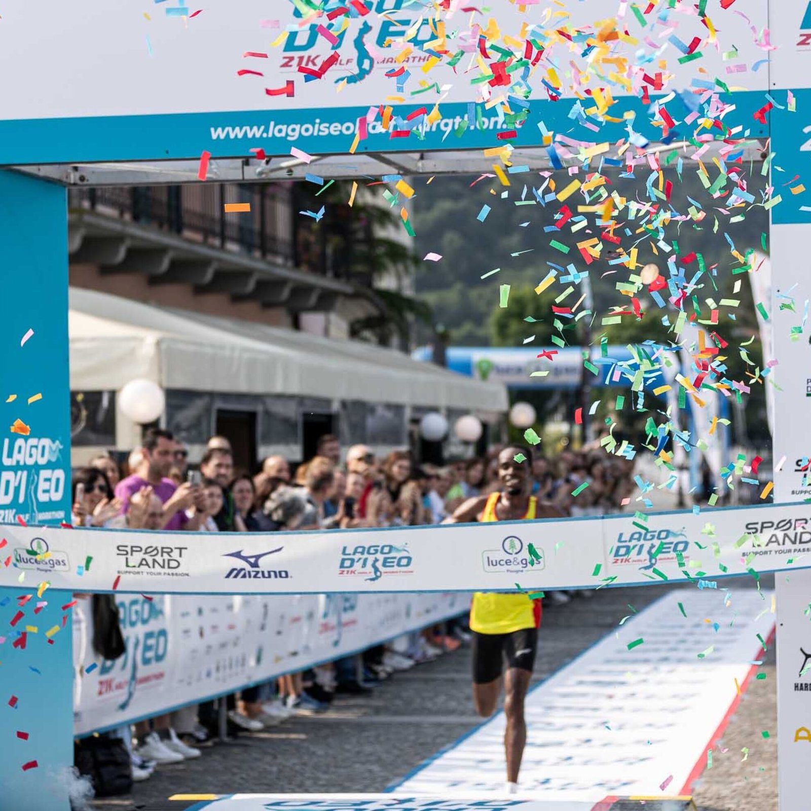 arrivi-lago-iseo-half-marathon-2025